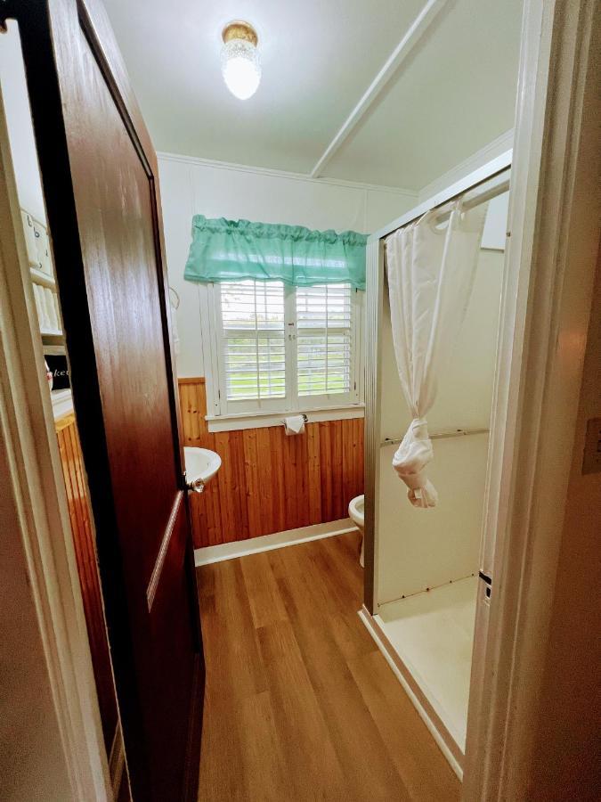 One-Bedroom Cottage