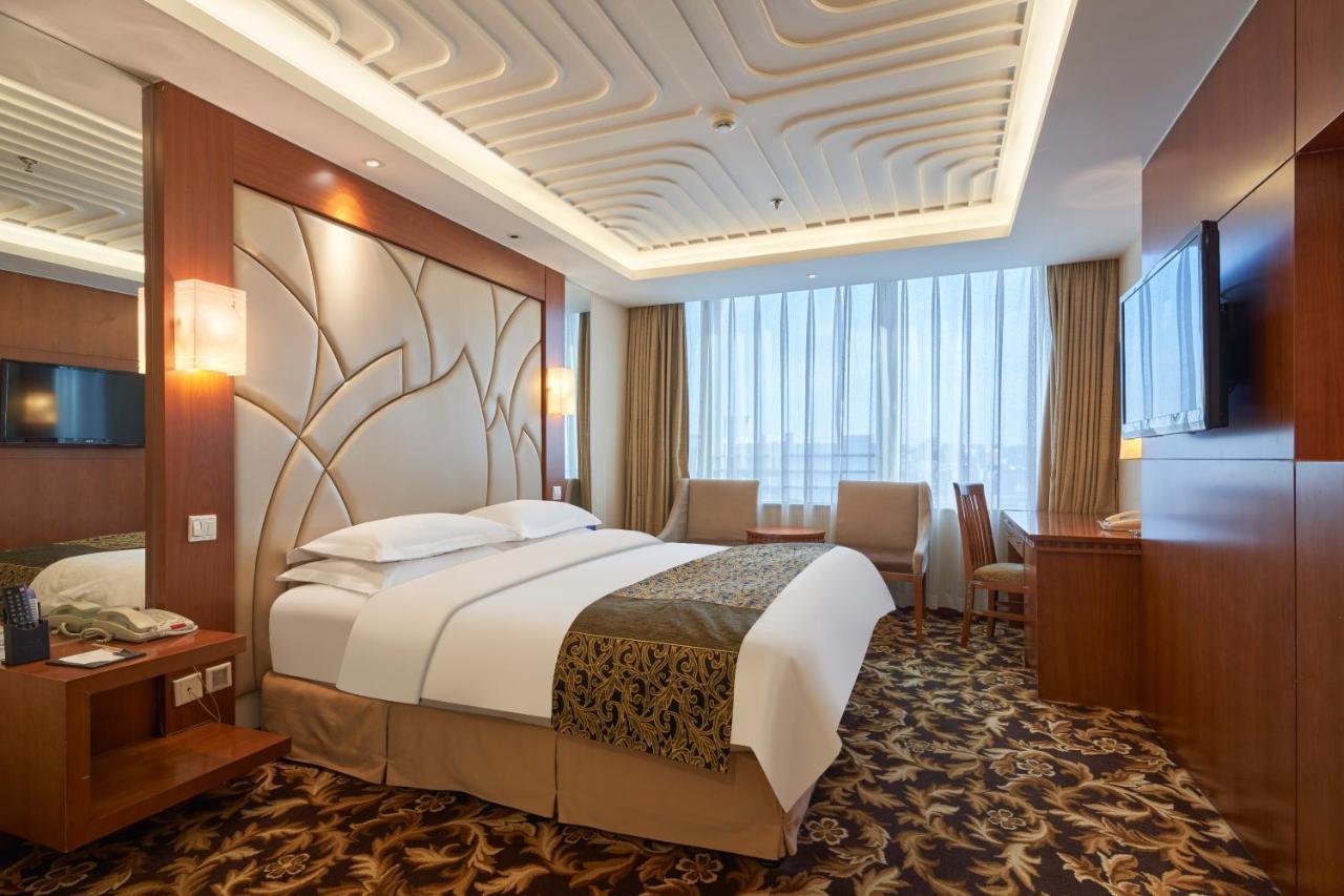 Classical King Room(30% discount in Chinese Restaurant except drinks and sea food),1498553257:JPEG