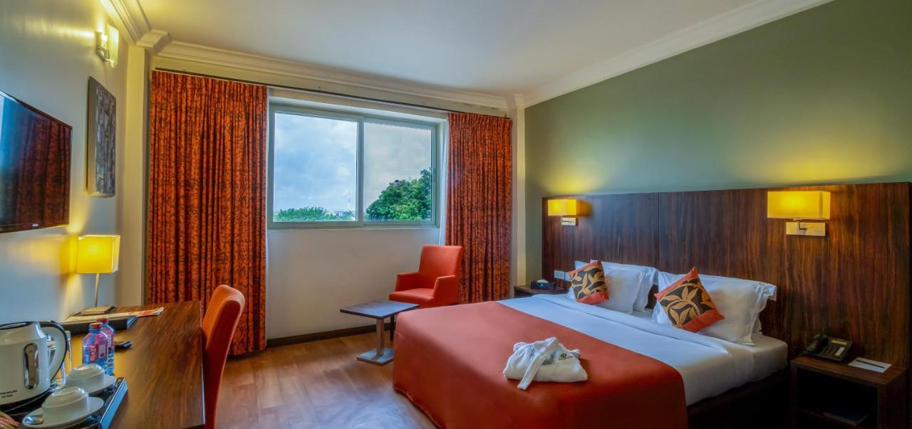Deluxe Room,1403724290:JPEG