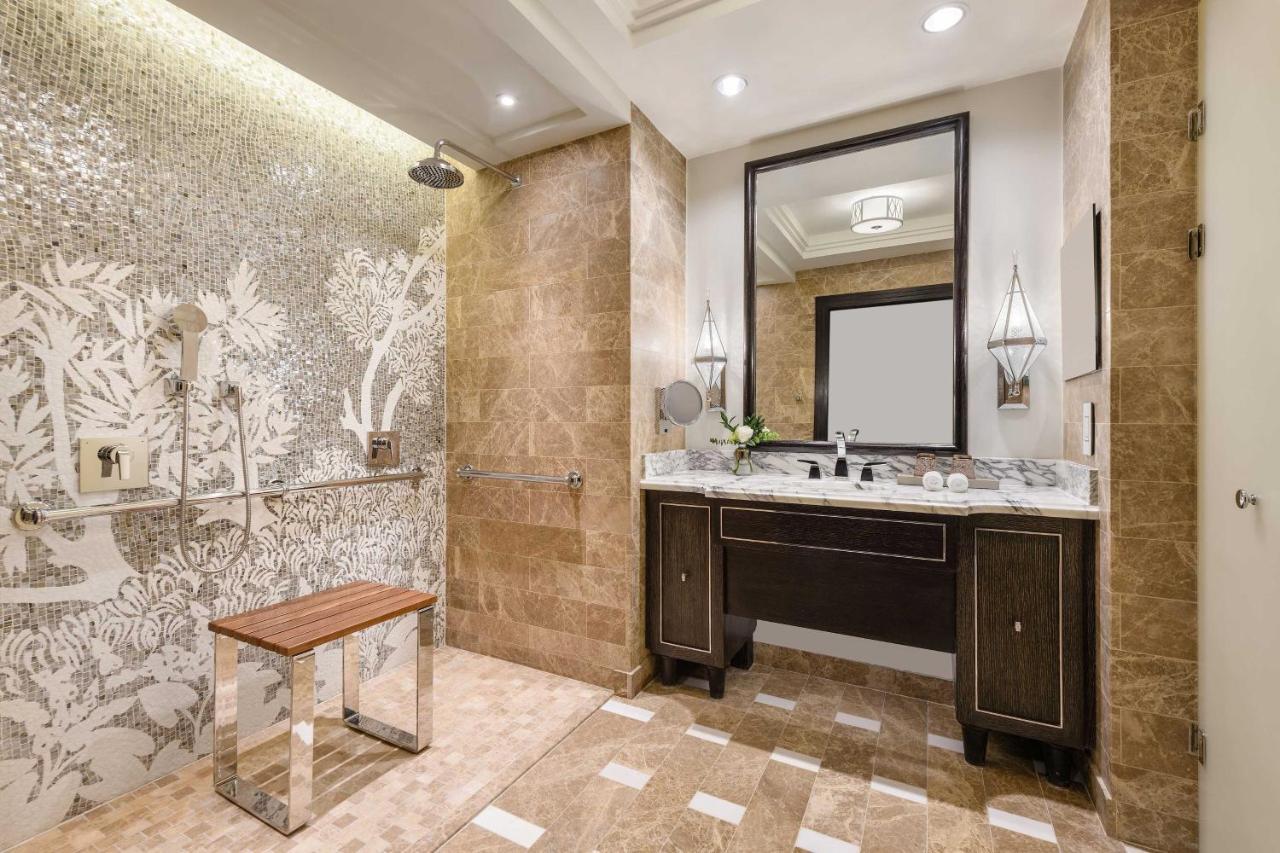 Superior, City View, Guest room, 1 King