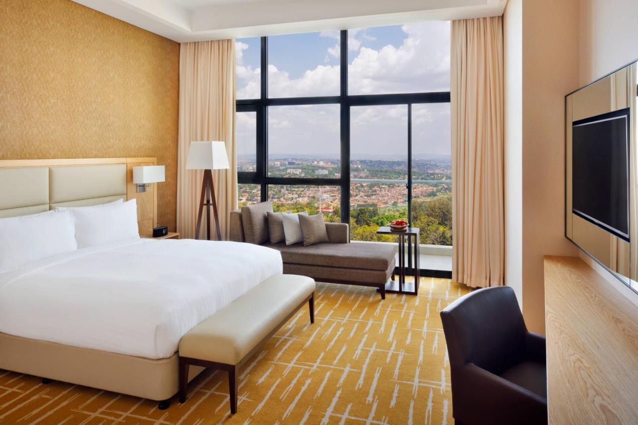 Executive lounge access, Guest room, 1 King Bed