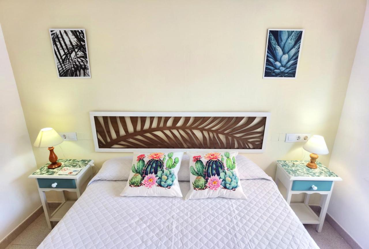 Standard Double Room,1416147090:JPEG