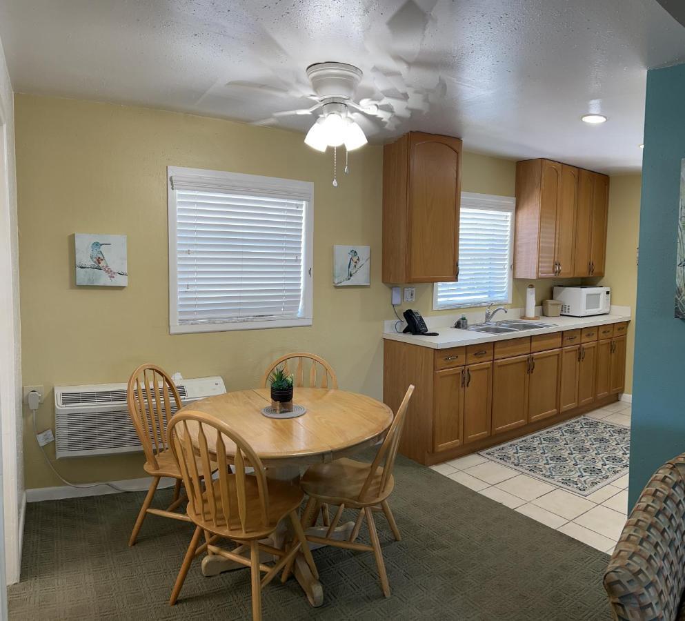 Junior Suite,1419139668:JPEG