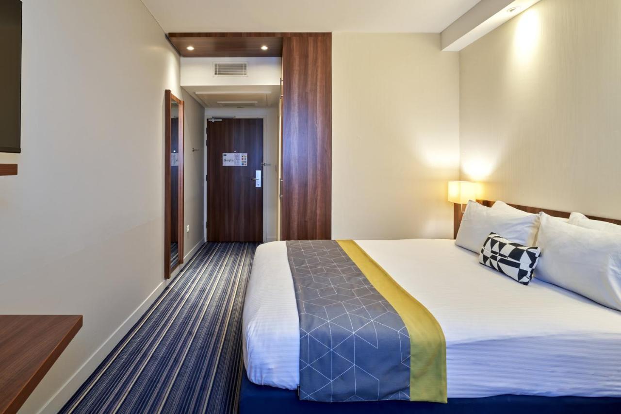 Chambre Standard avec Petit-Déjeuner Gratuit