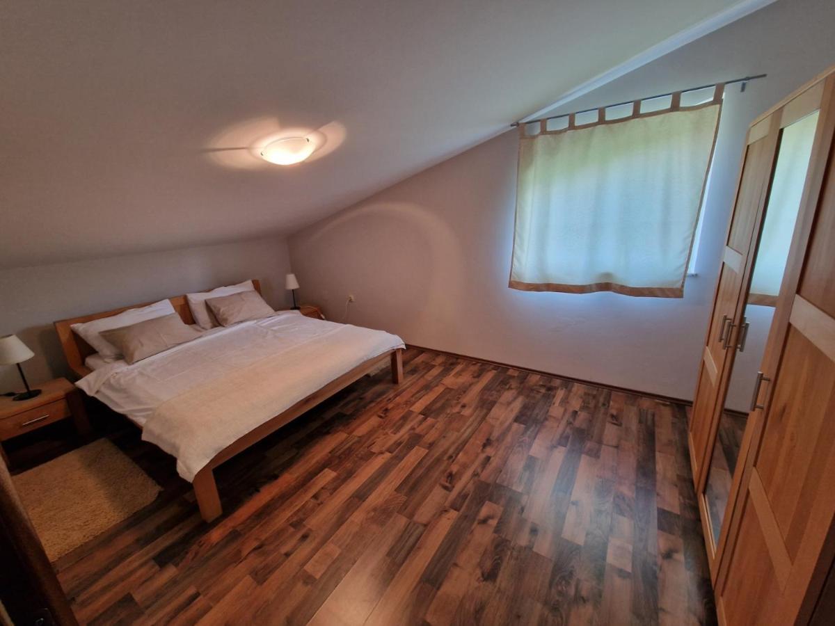 Apartment mit 2 Schlafzimmern und Meerblick