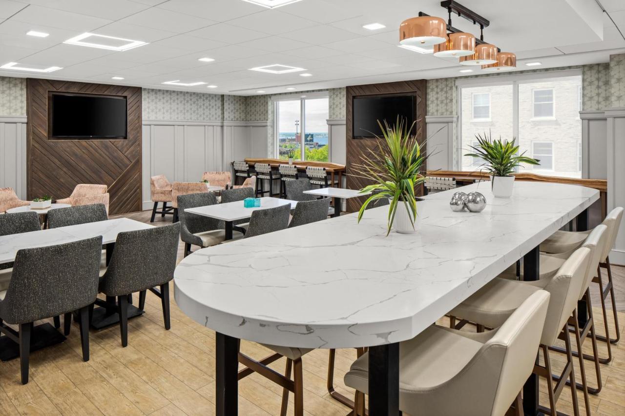 Club level, Guest room, 2 Double, High floor