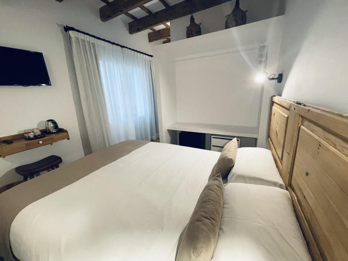 Habitación Doble Pequeña