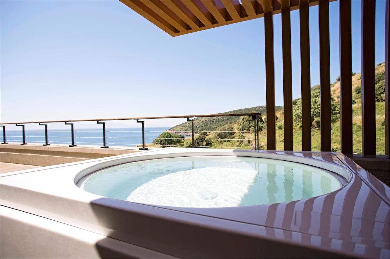 Deluxe Kamer met 1 Kingsize Bed, Uitzicht op Zee en Bubbelbad