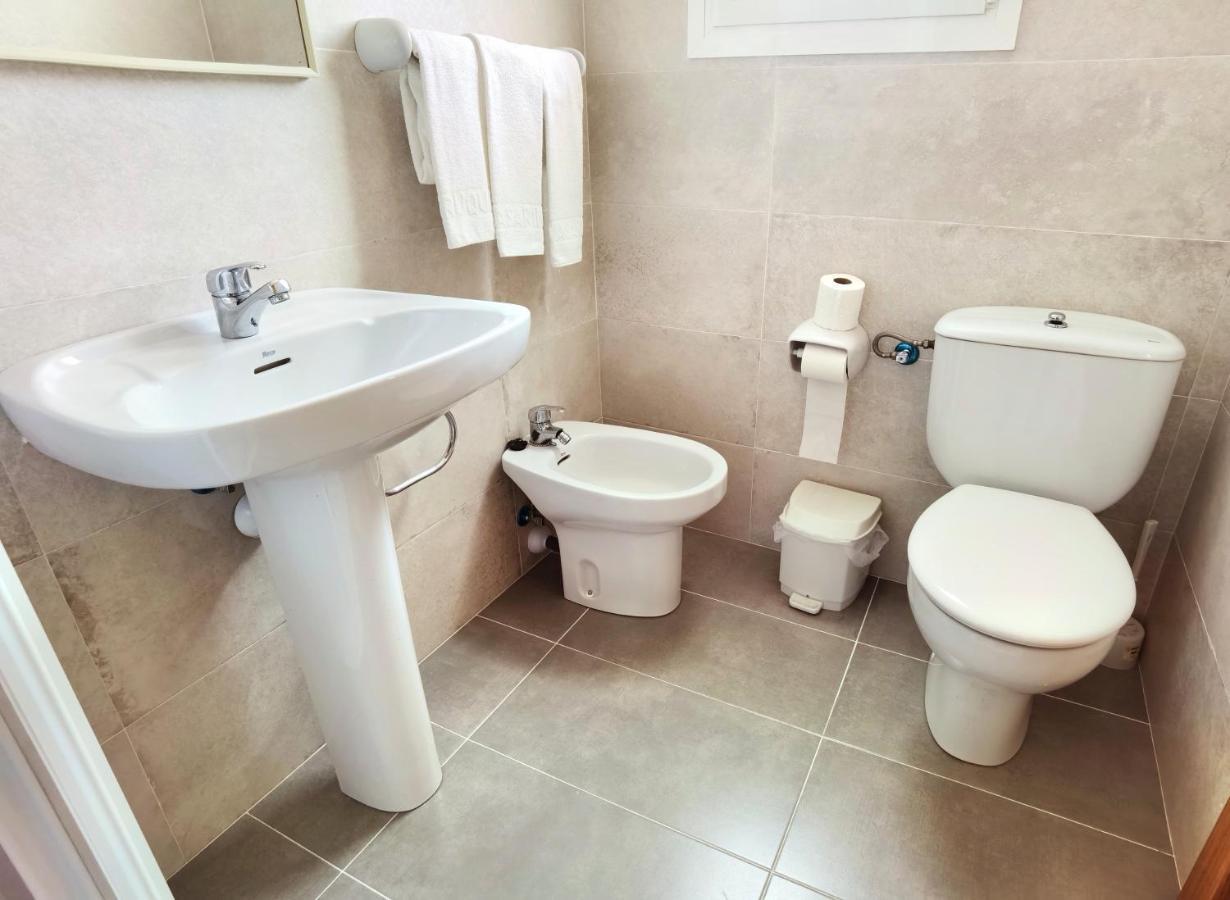 Standard Triple Room,1416145242:JPEG