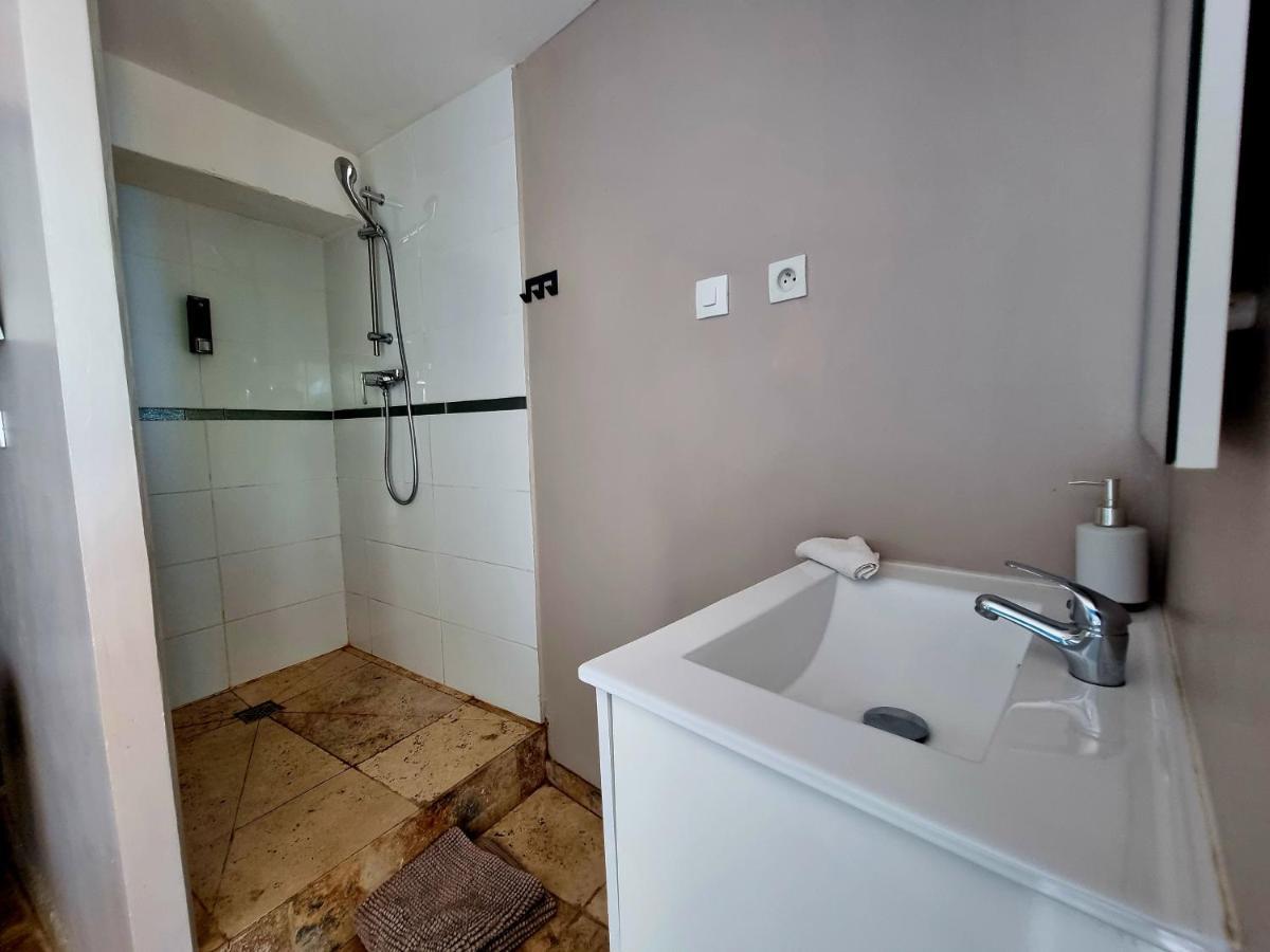 Chambre Double - Vue sur Piscine