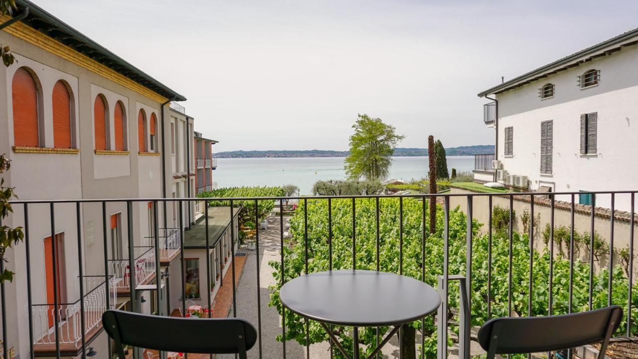 Superior Double or Twin Room with Balcony and Lake View