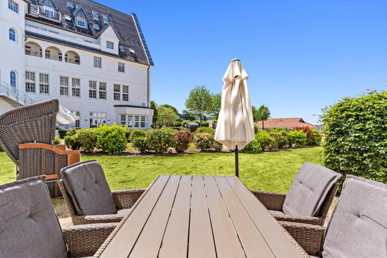 Ferienwohnung mit Terrasse – Nebengebäude