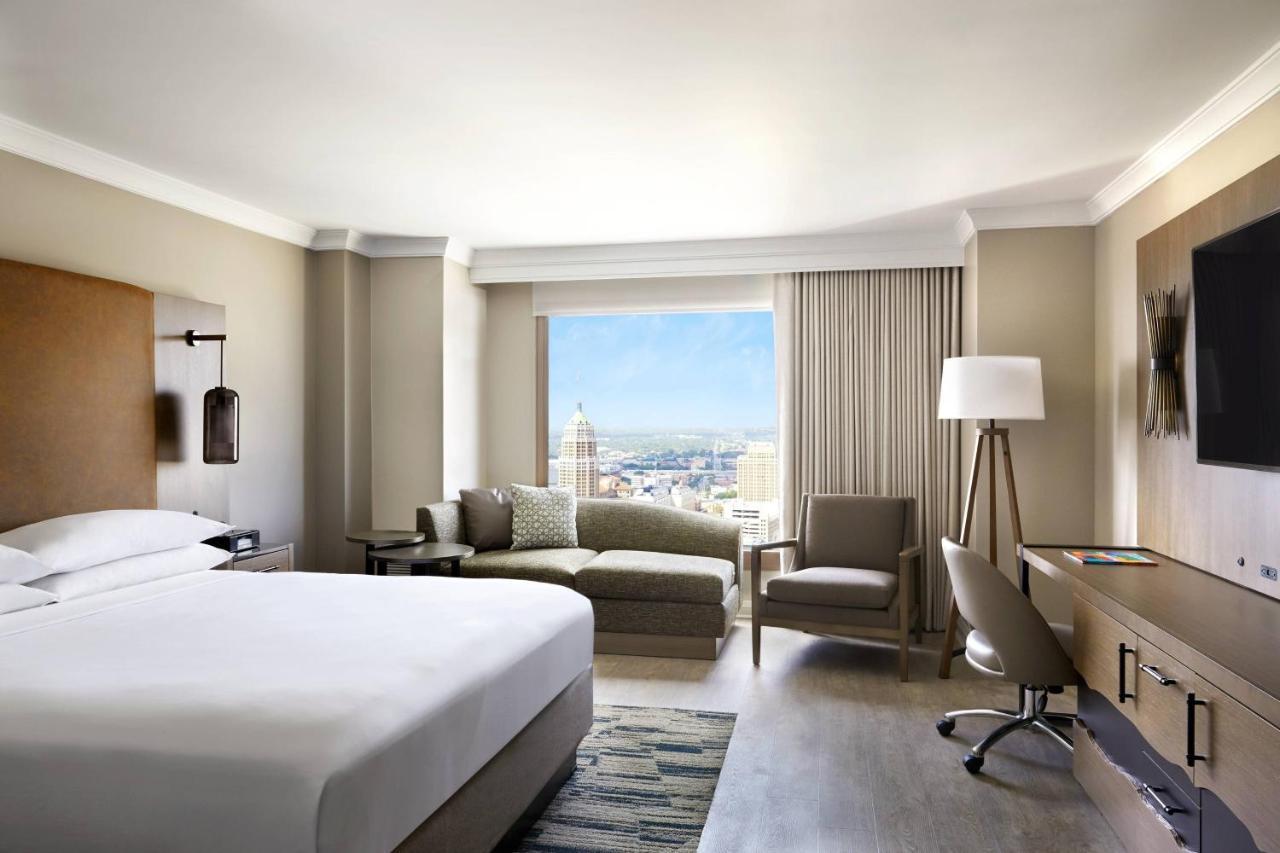 King or Double Room Concierge Level,1705930875:JPEG