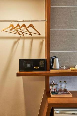 Modernes Superior Doppel- oder Zweibettzimmer
