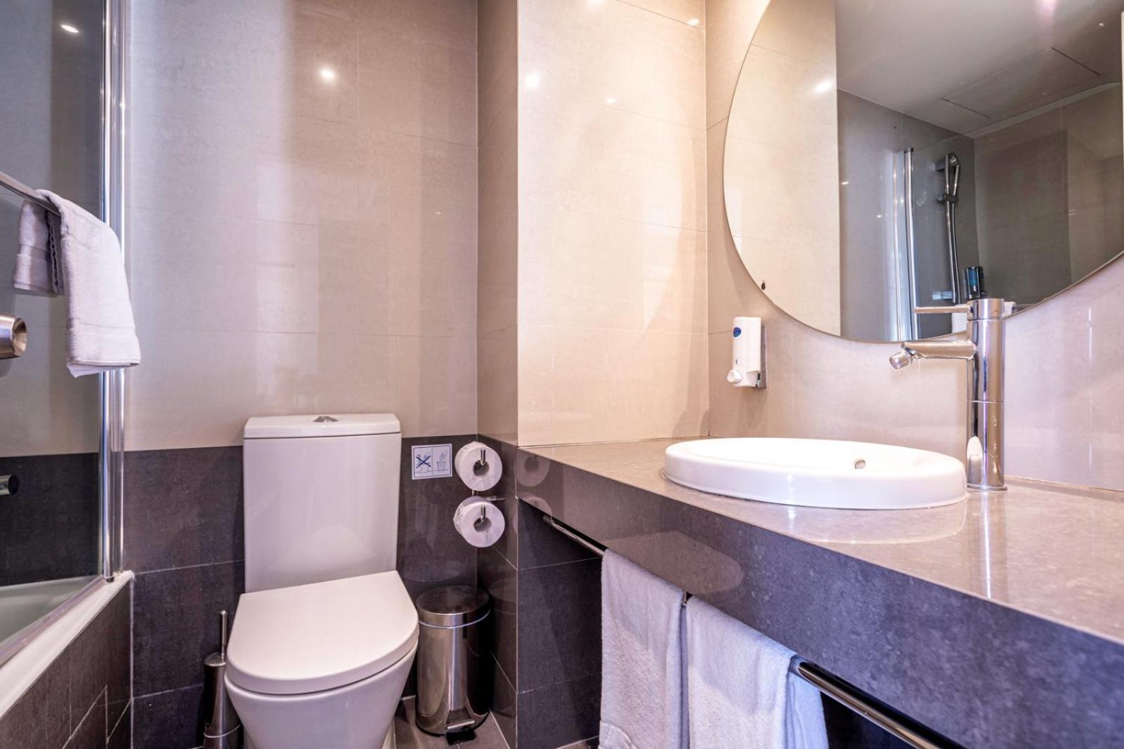 Kamer met 4 Bedden en Uitzicht op Zee (2 Volwassenen + 2 Kinderen)