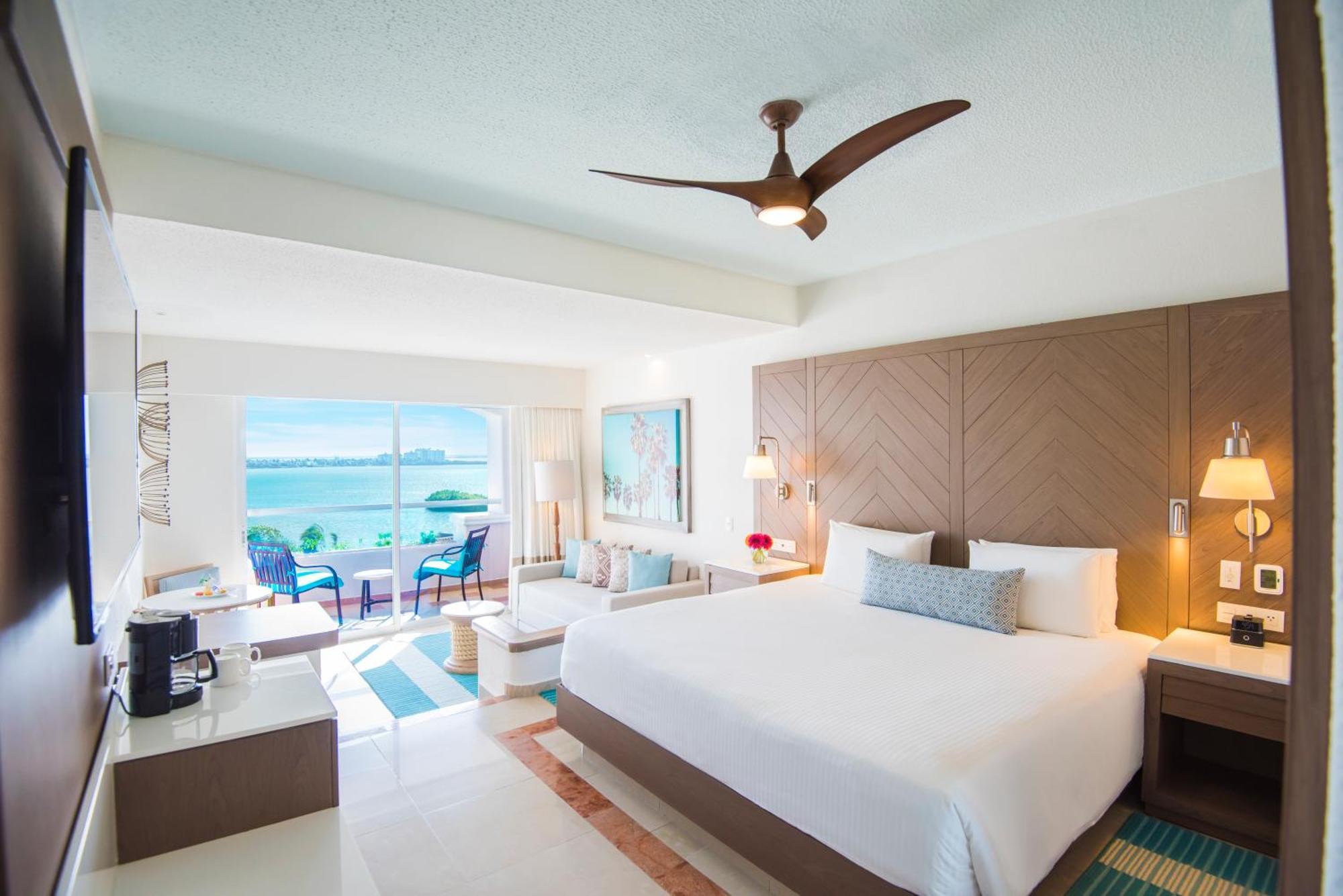 Junior Suite 1 King Bed