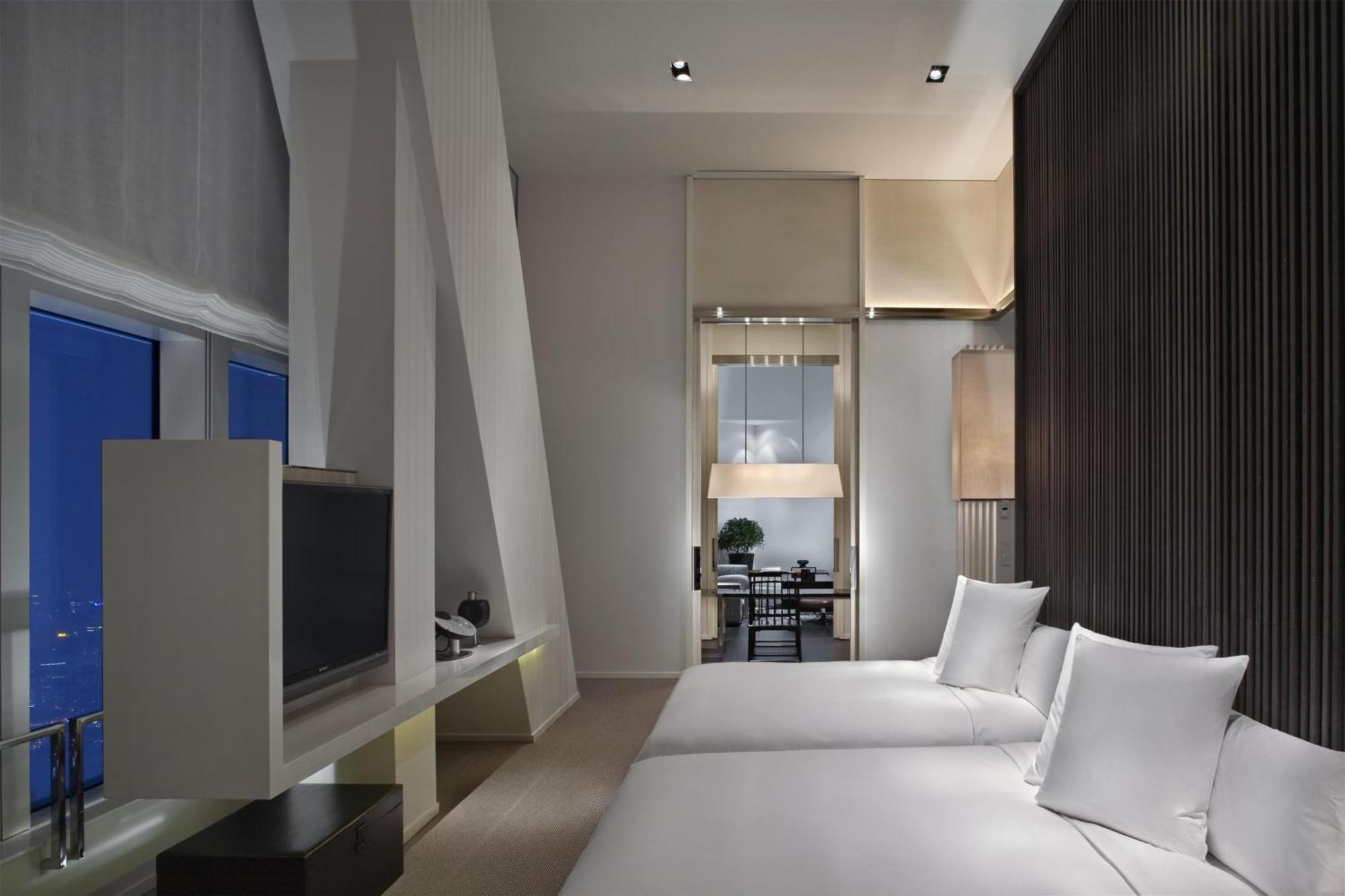 Diplomat Suite with Two King Beds