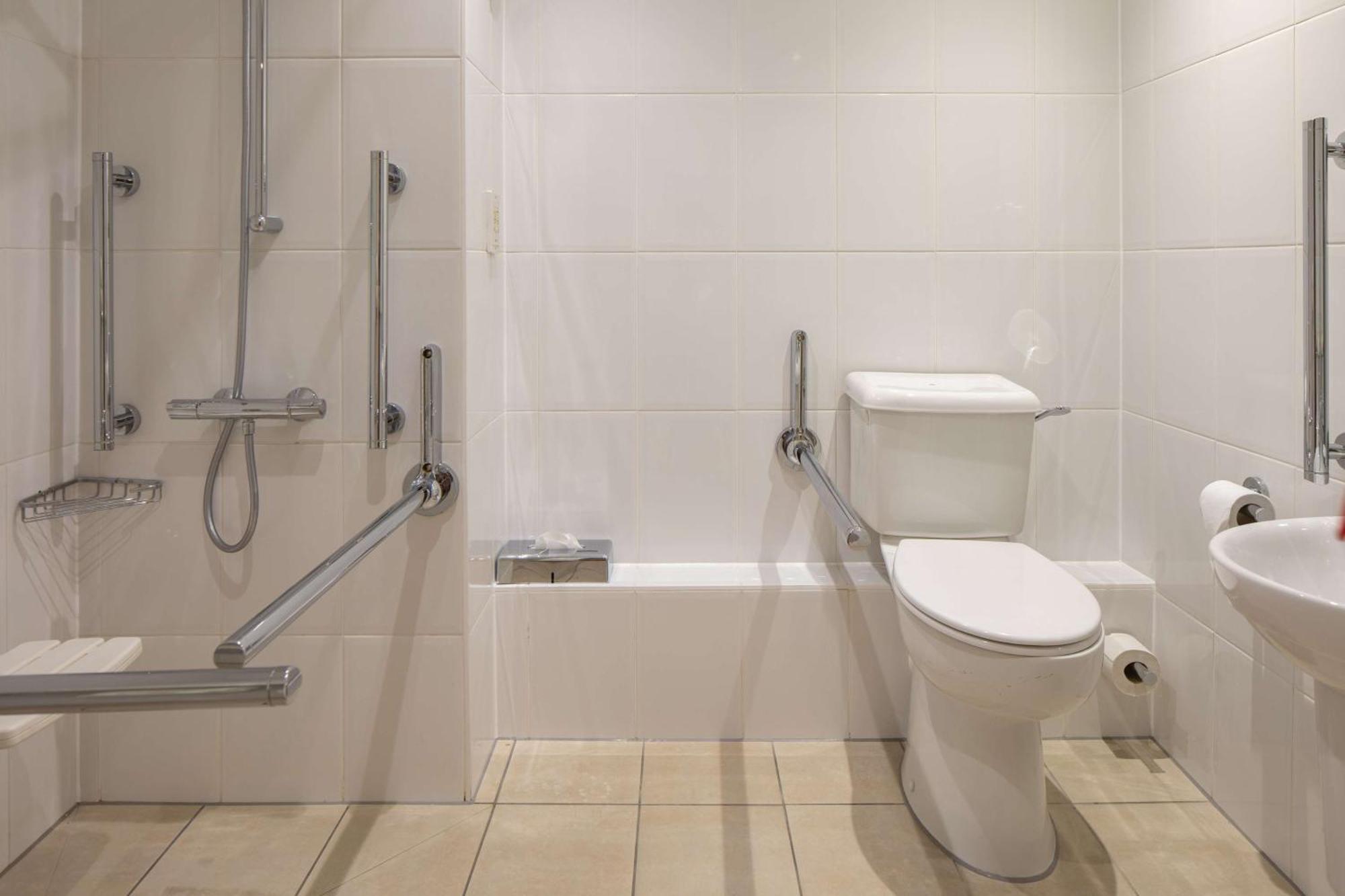 Zimmer mit Queensize-Bett - barrierefrei