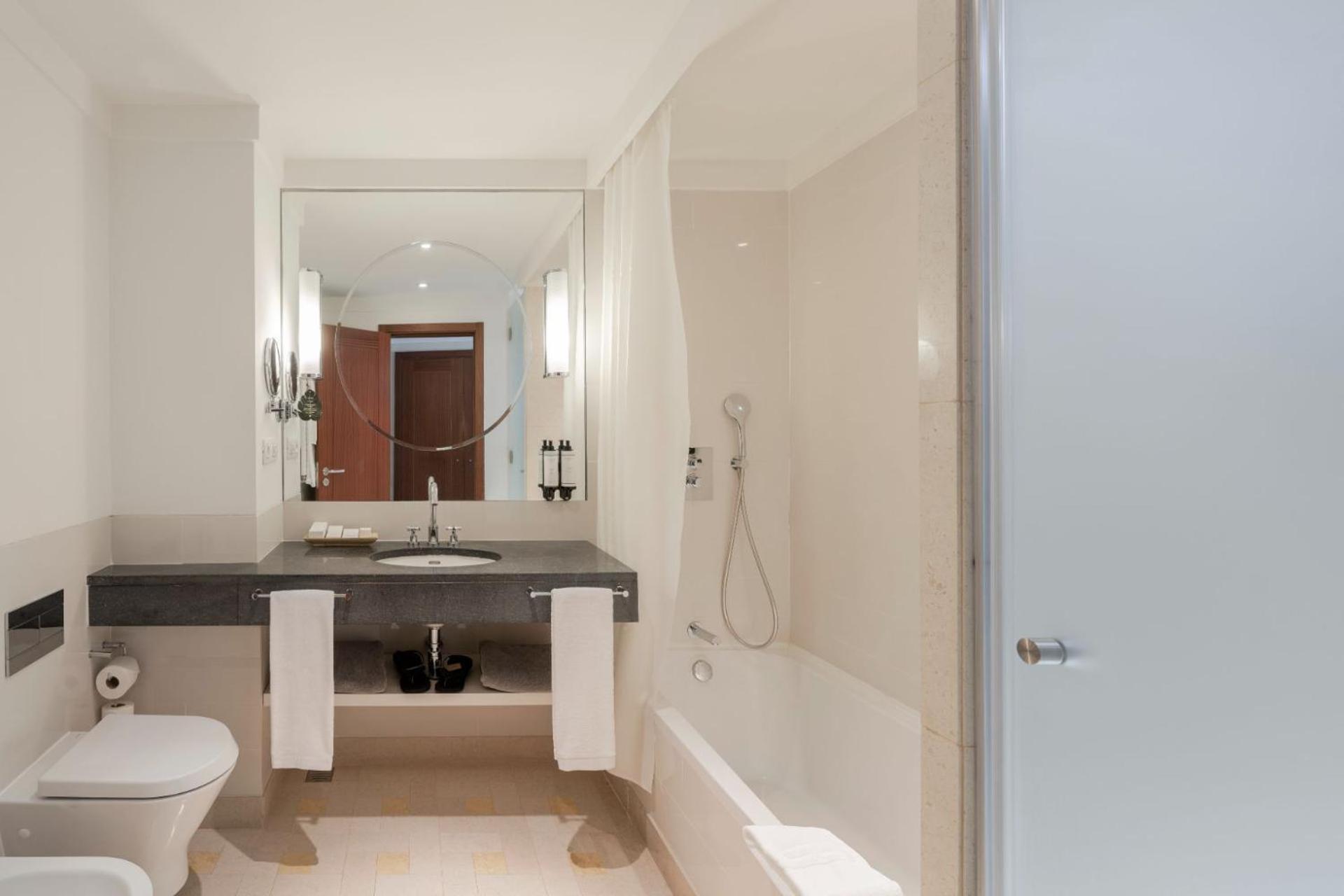 Quarto Duplo ou Twin com Vista Jardim