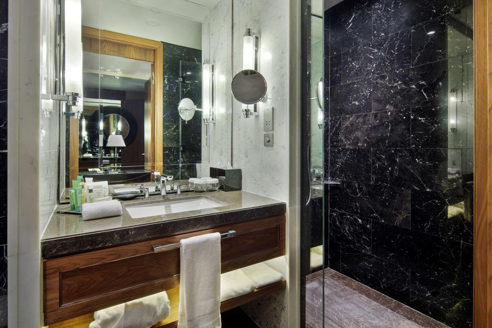 King Taksim Suite Sea View,1547937367:JPEG
