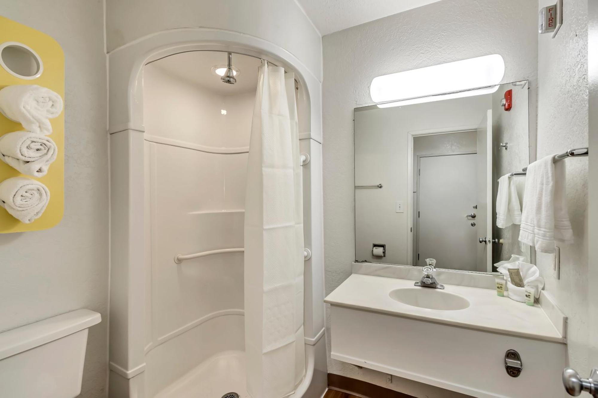 Quadruple Room - Disability Access - Non-Smoking
