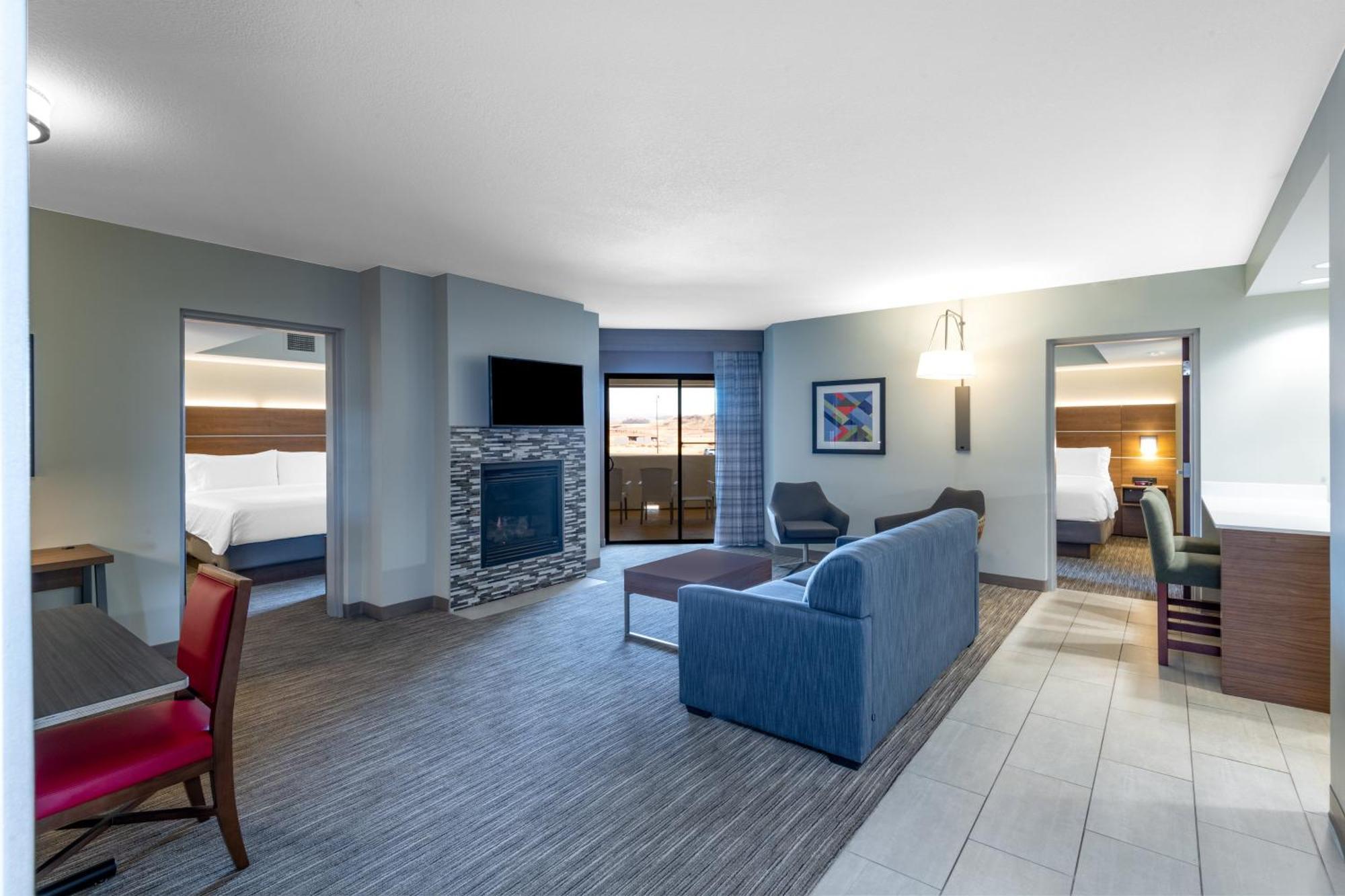 Two-Bedroom Suite