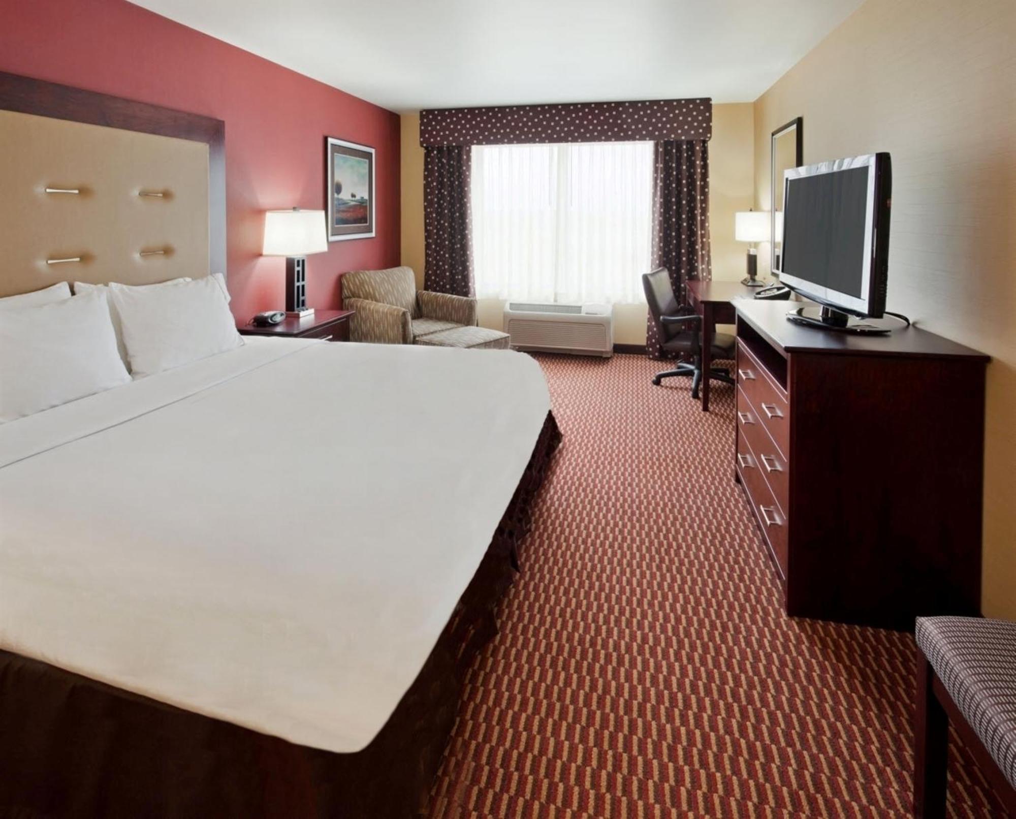 Standard King Room