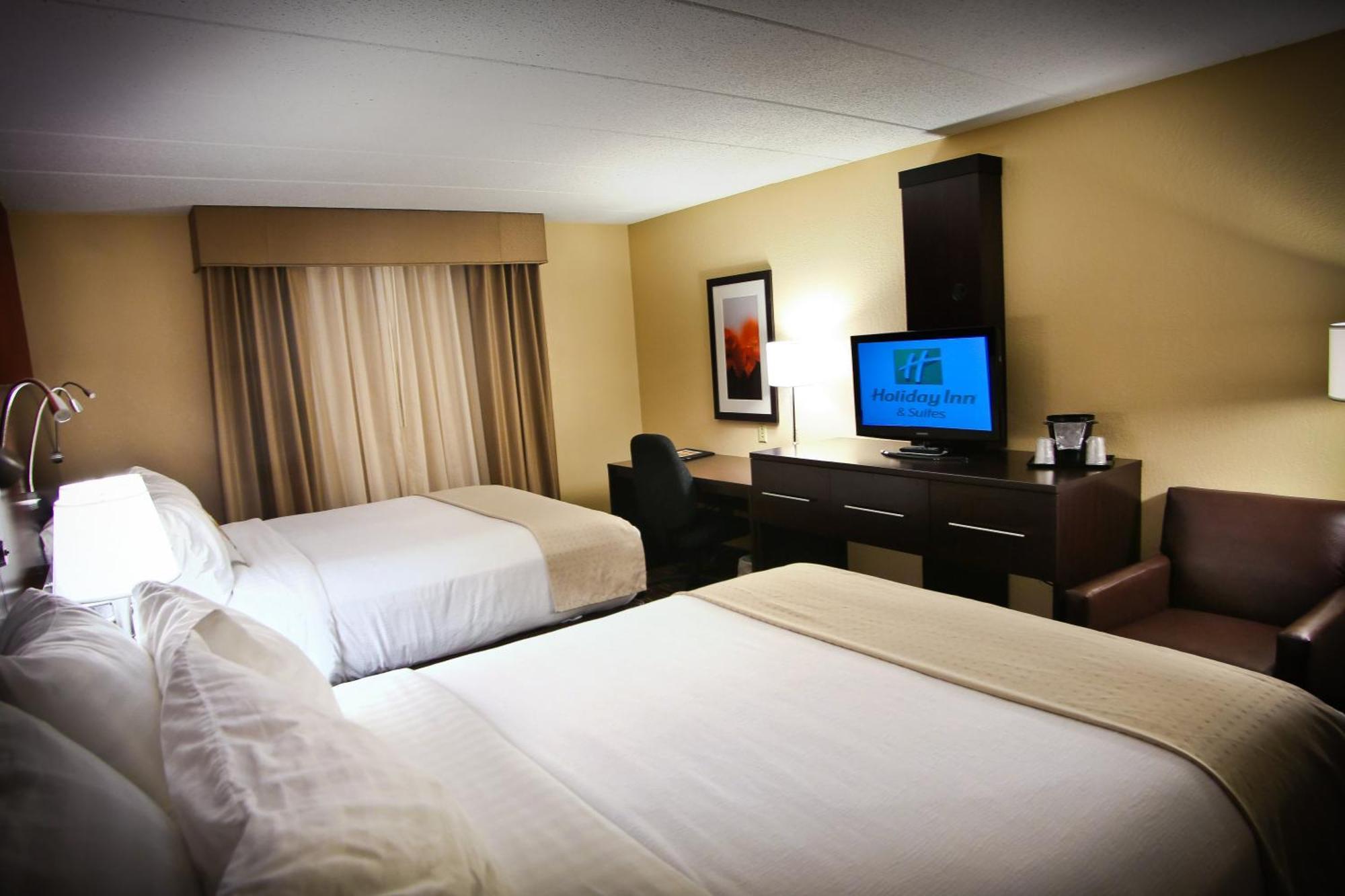 Queen Room with Two Queen Beds