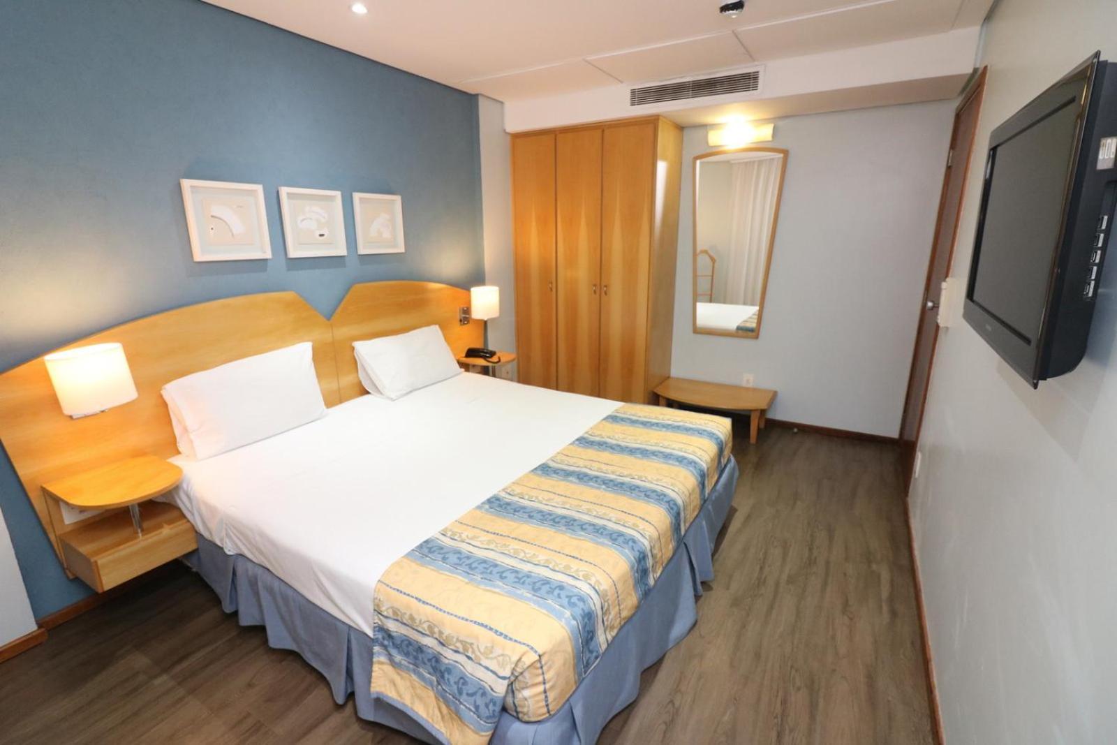 Quarto Triplo Executivo