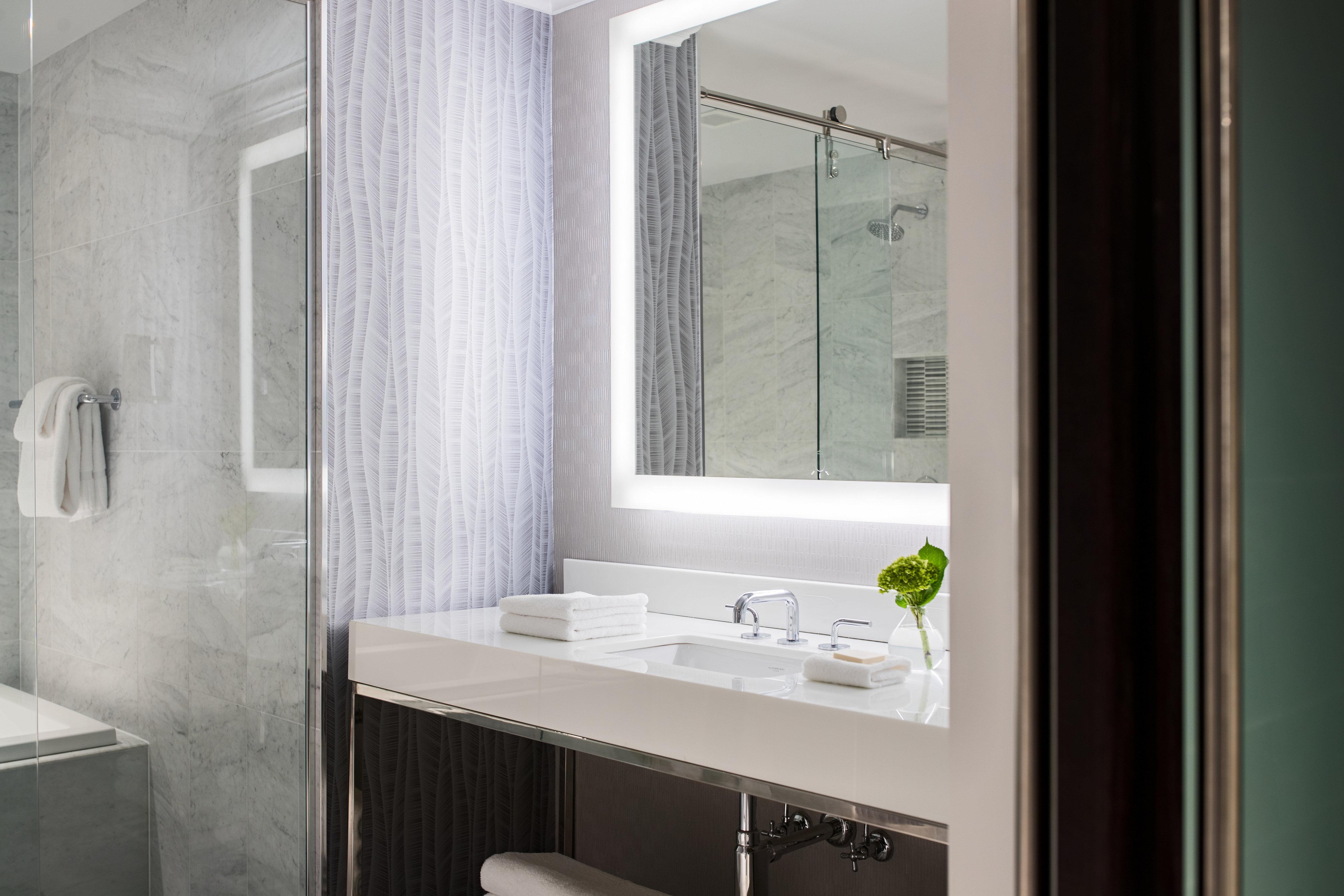 Premium King Room with Soaking Tub and Shower