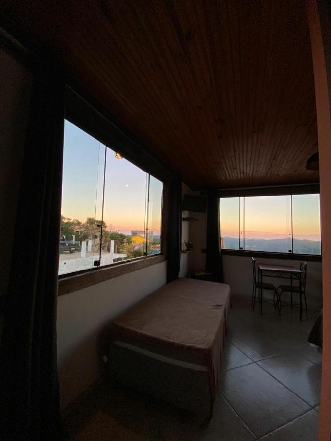 Quarto Superior com Cama Queen-size