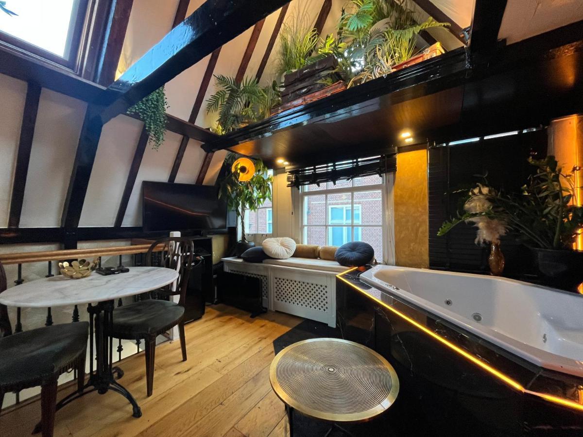 Kamer met Kingsize bed en Bubbelbad