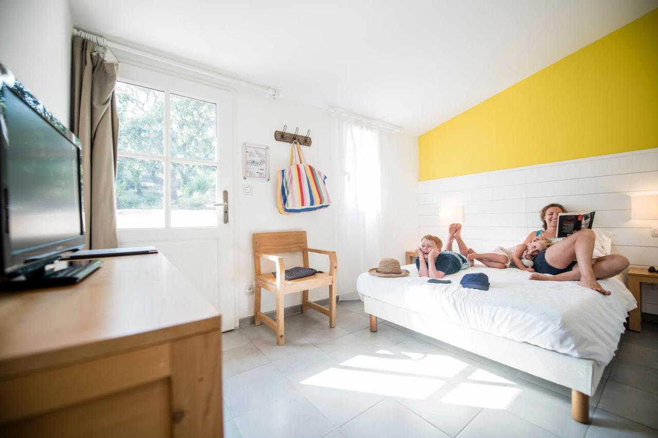 Vierbettzimmer mit eigenem Bad