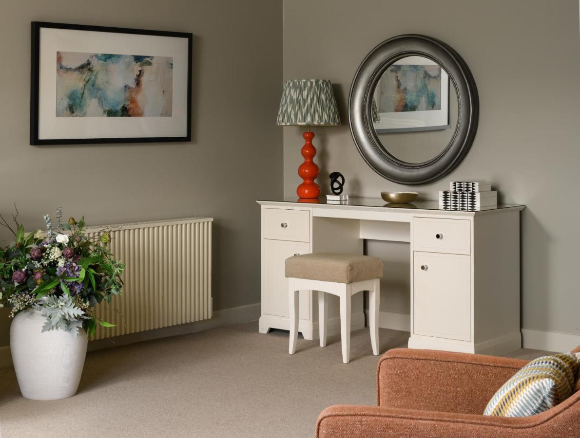 Junior Suite with Garden View
