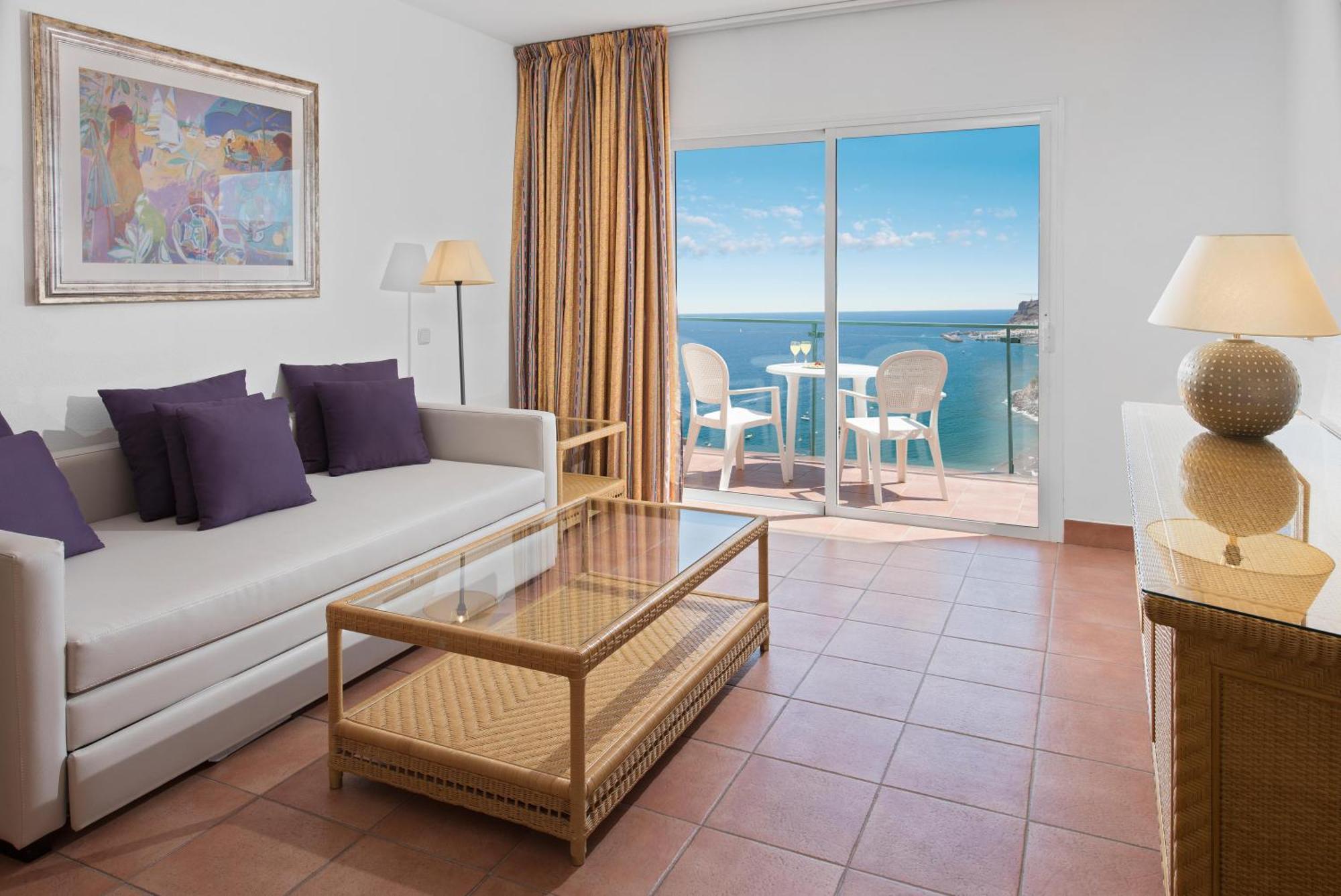 Habitación Familiar Superior (2 adultos + 2 niños)