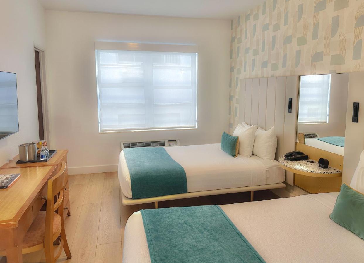 Classic Zimmer mit 2 Doppelbetten