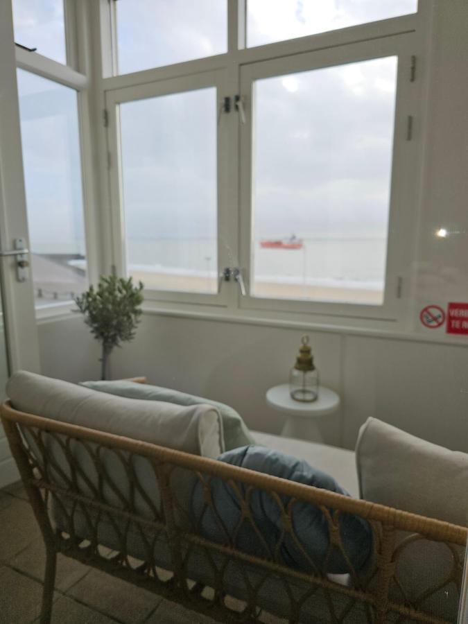 Deluxe Tweepersoonskamer met 2 Aparte Bedden en Loggia aan de Zee - Toegang tot Lift