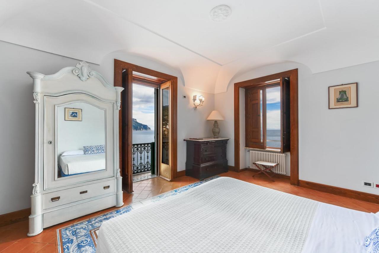 Appartamento con 2 Camere da Letto e Vista Mare - Edificio Separato
