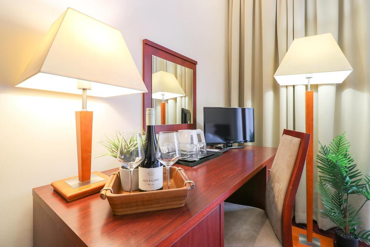 Double Room,1499275771:JPEG