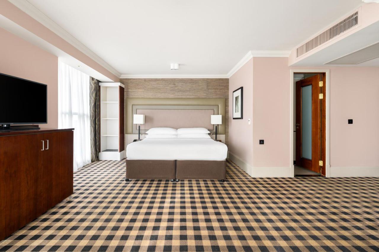 Quarto Deluxe com Cama King-size