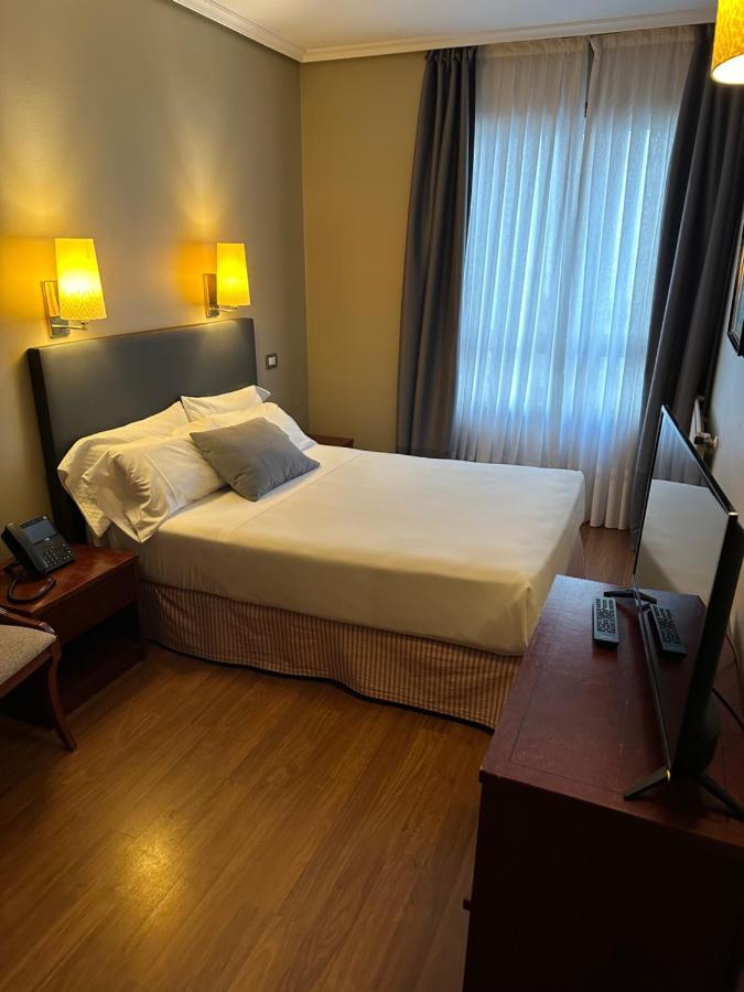 Single Room,1498776112:JPEG
