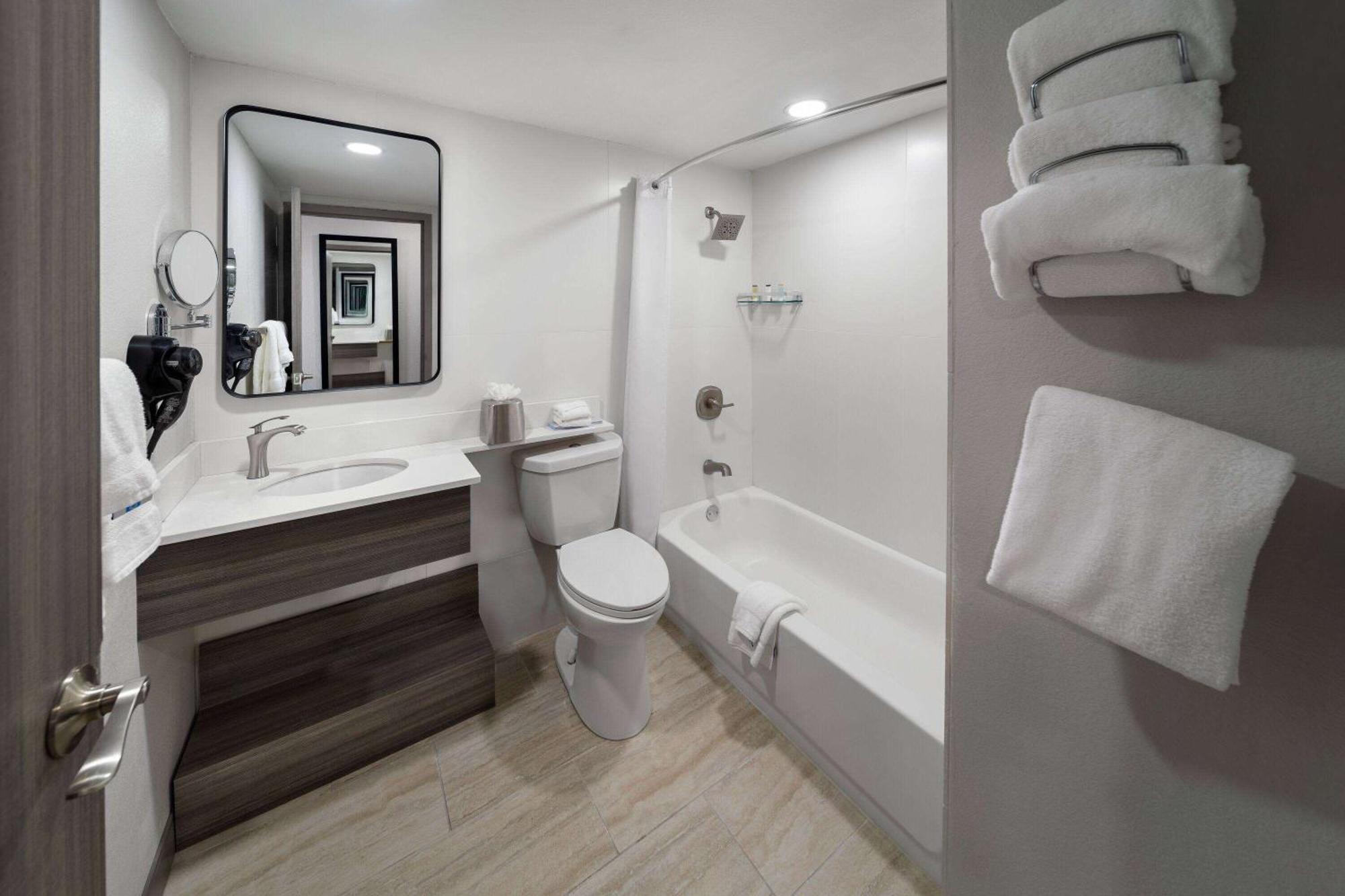 Quarto Deluxe com Cama King-size - Não Fumantes