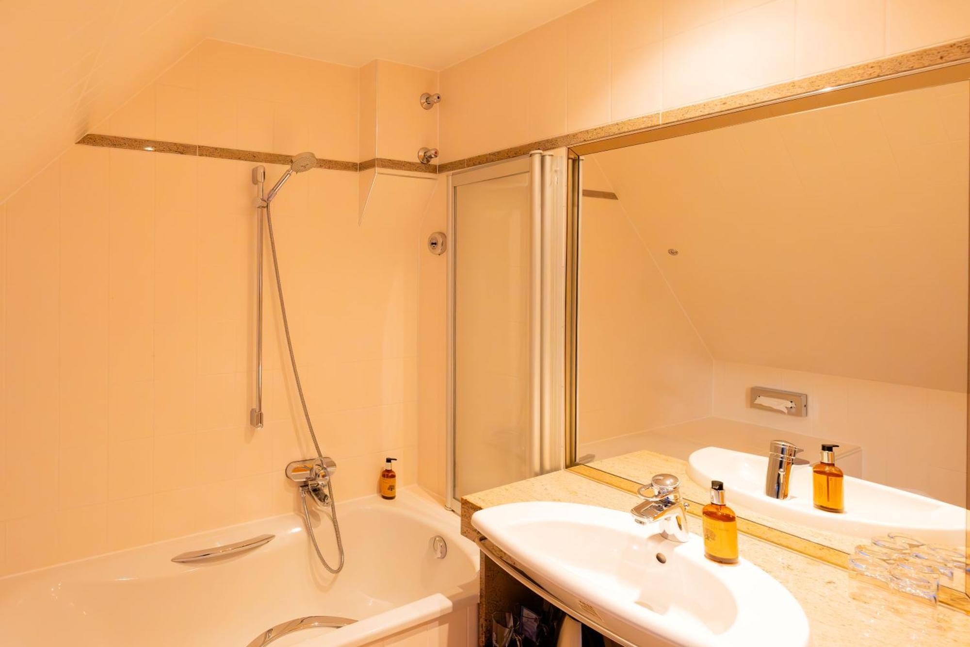 Budget Doppelzimmer ohne Balkon und Aussicht