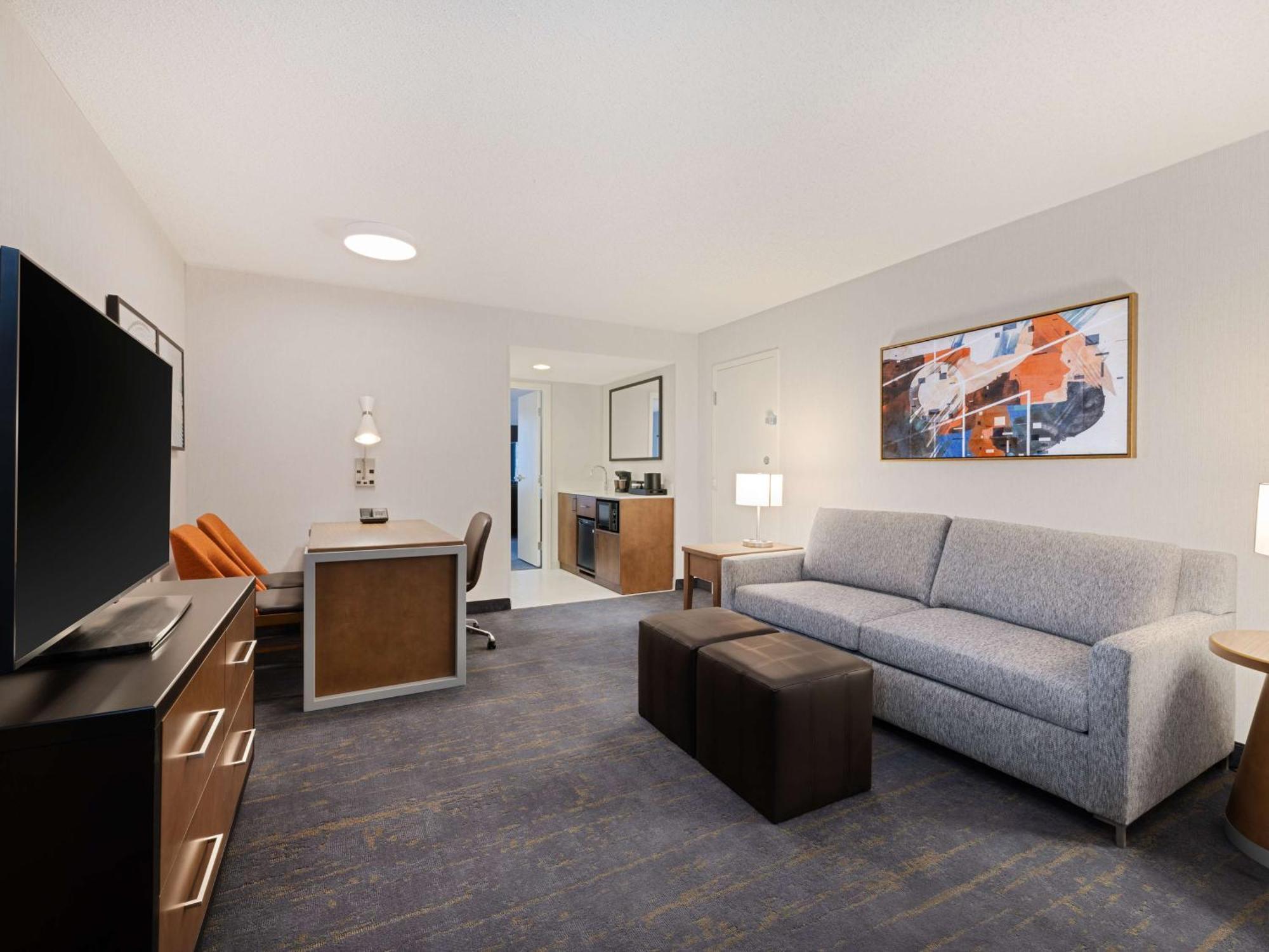 One-Bedroom King Suite with Sofa Bed - City View
