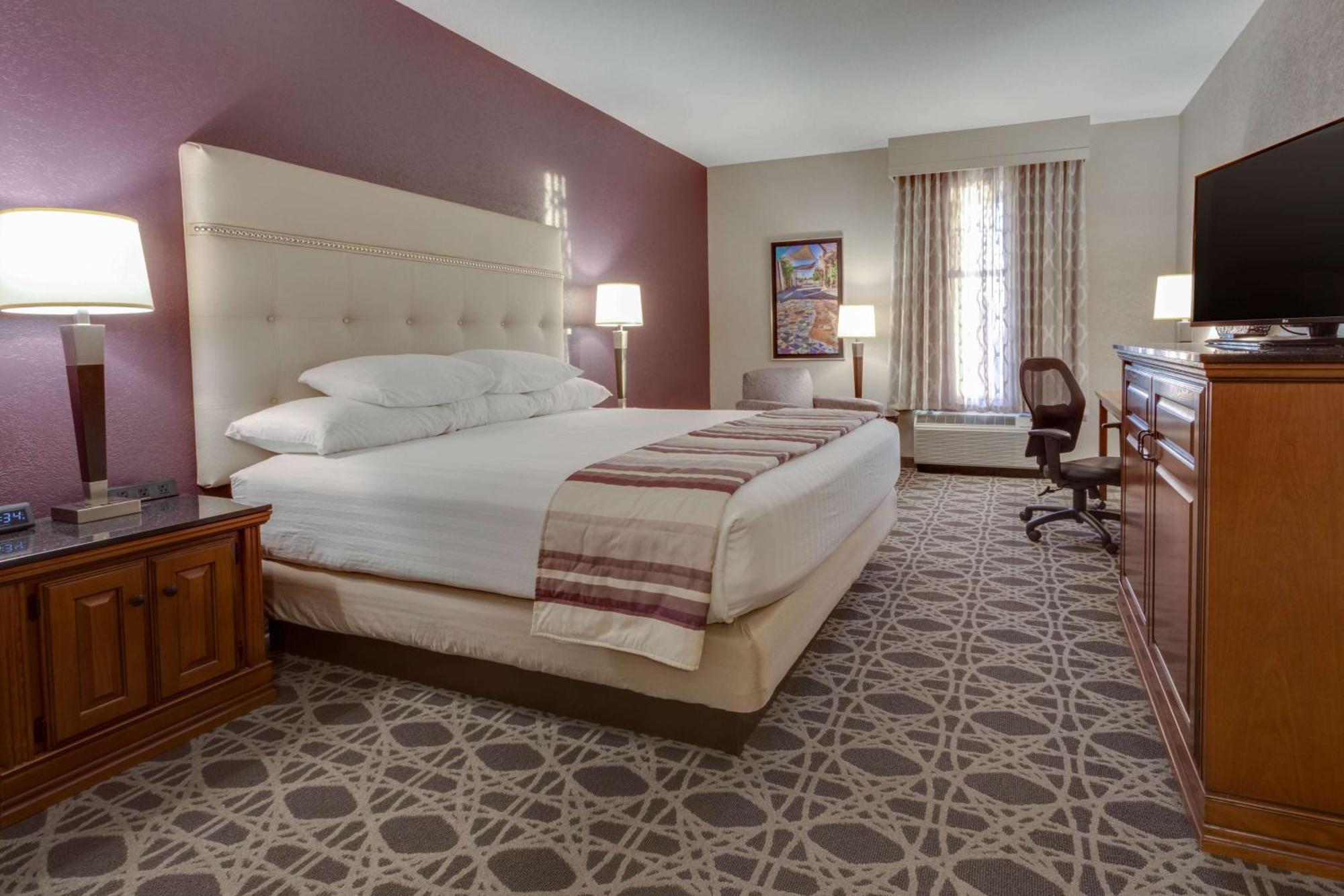 Superior King Room