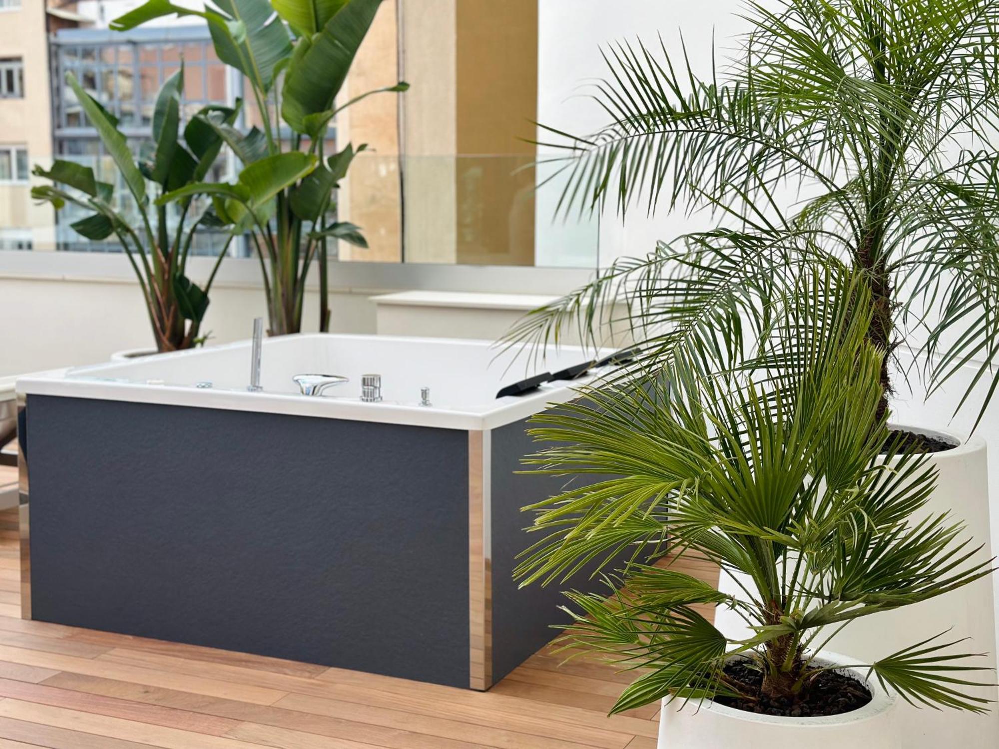 Chambre Double Supérieure avec Terrasse et Jacuzzi