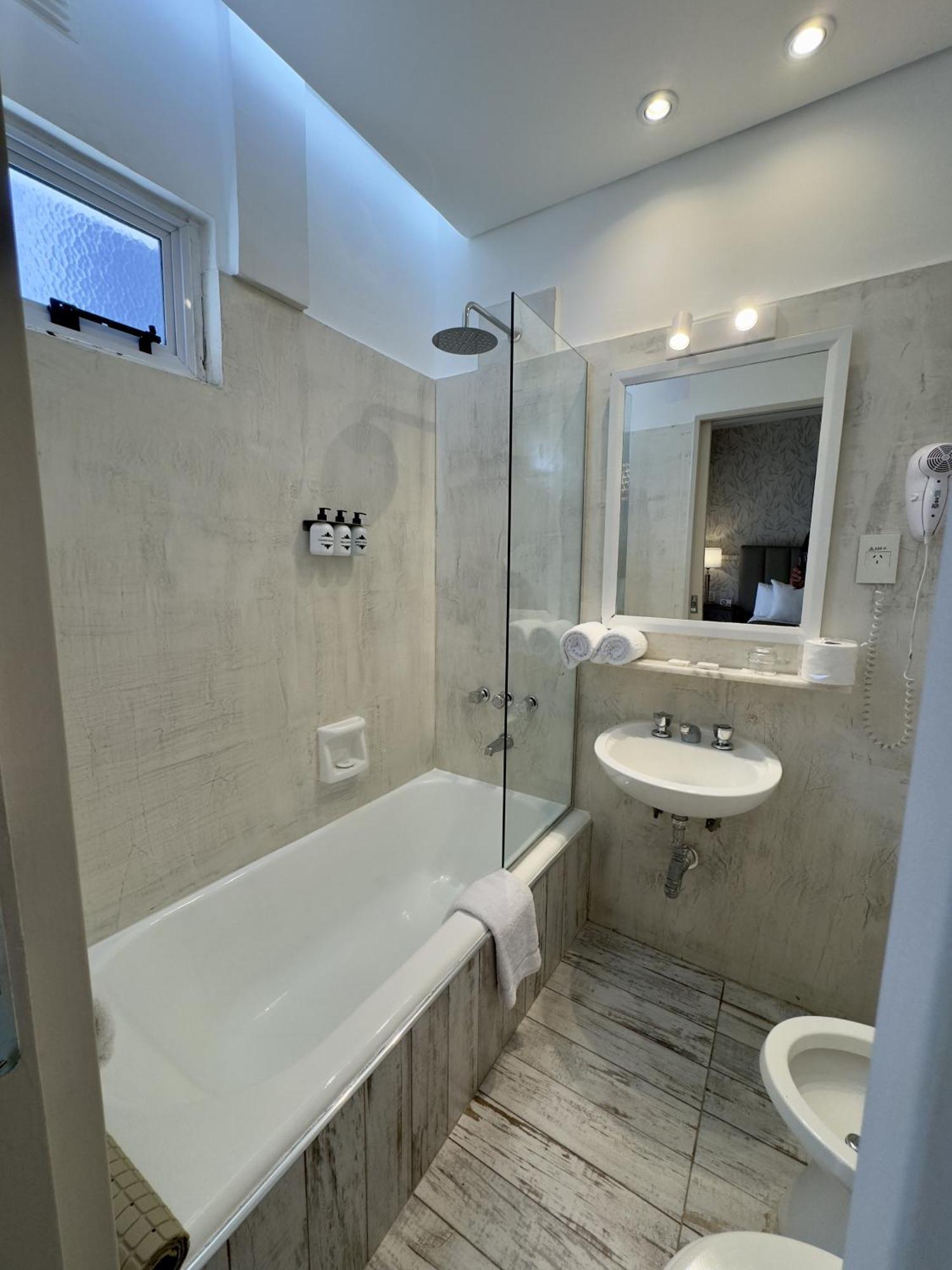 Suite com 2 Quartos
