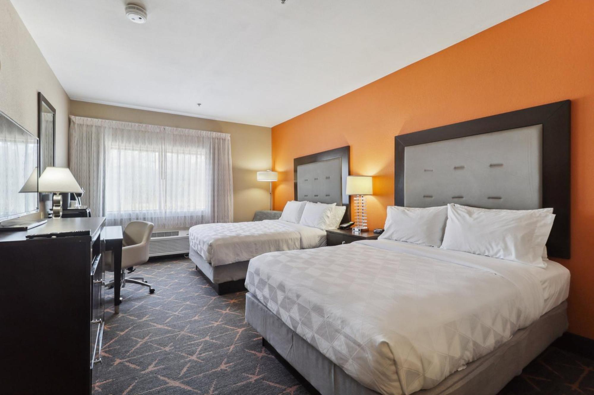 Standard Queen Room with Two Queen Beds