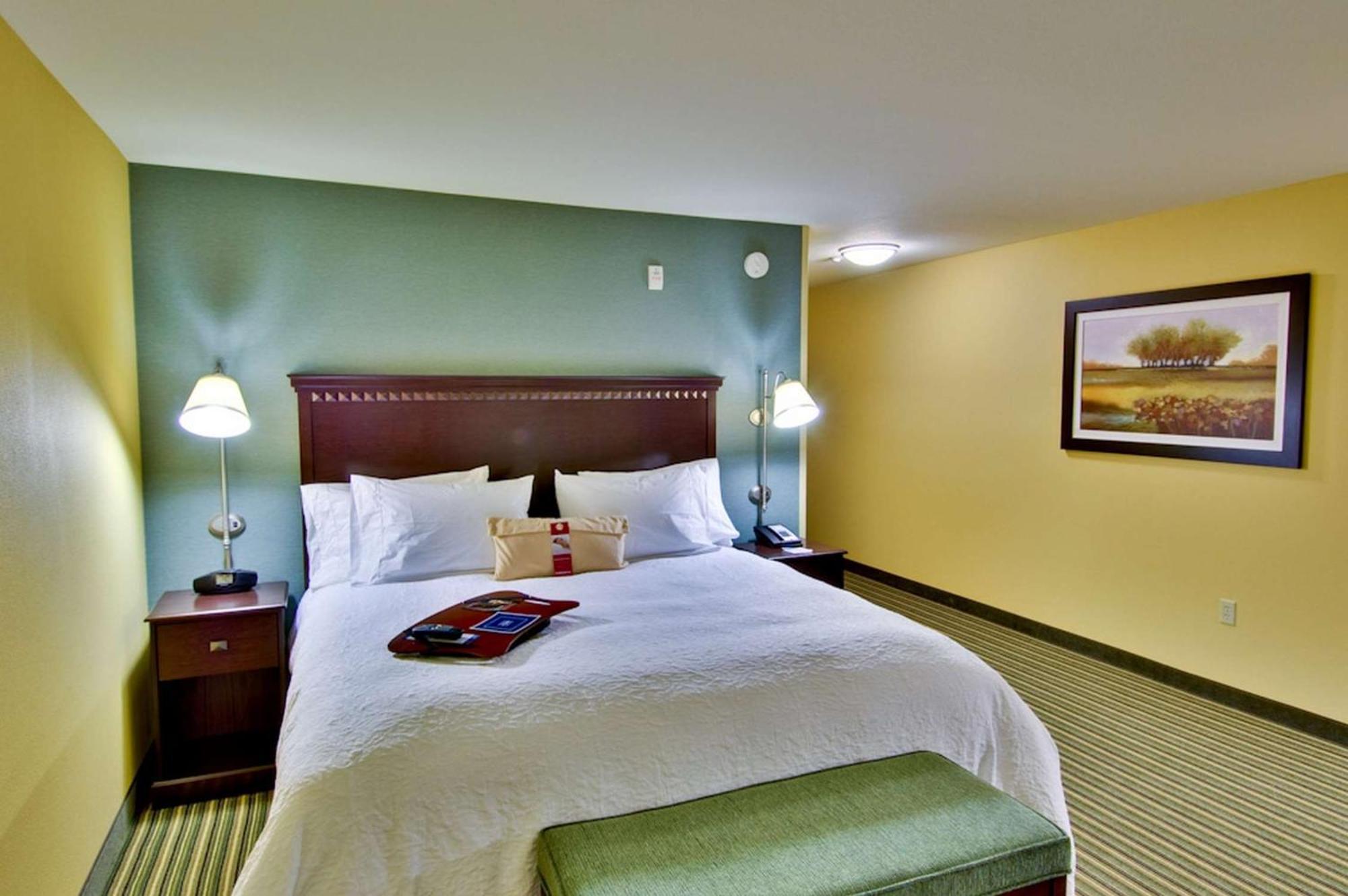 King Room - Non-Smoking