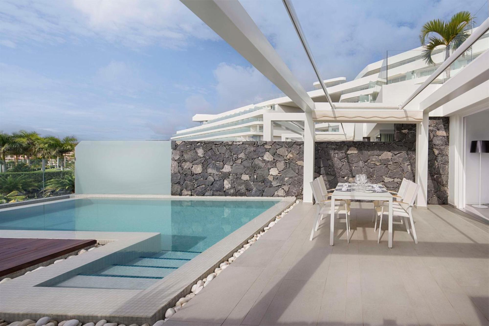 Villa de 1 dormitorio con piscina privada (2 adultos + 1 niño)